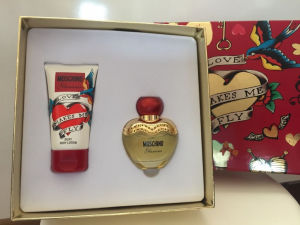 Набор Glamour 30ml парфюмерная вода + 50ml лосьон для тела